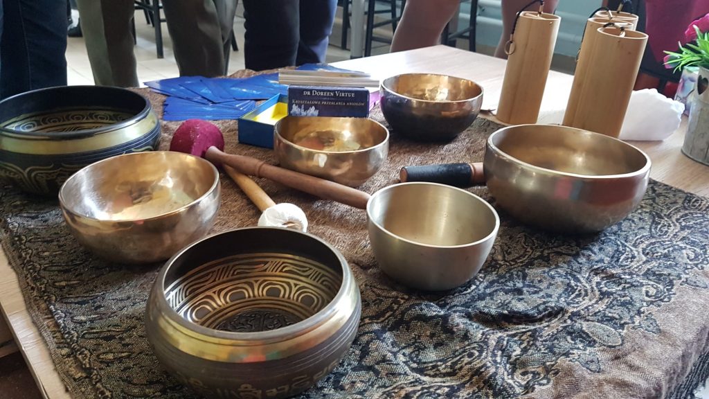 Dźwiękoterapia dla seniorów