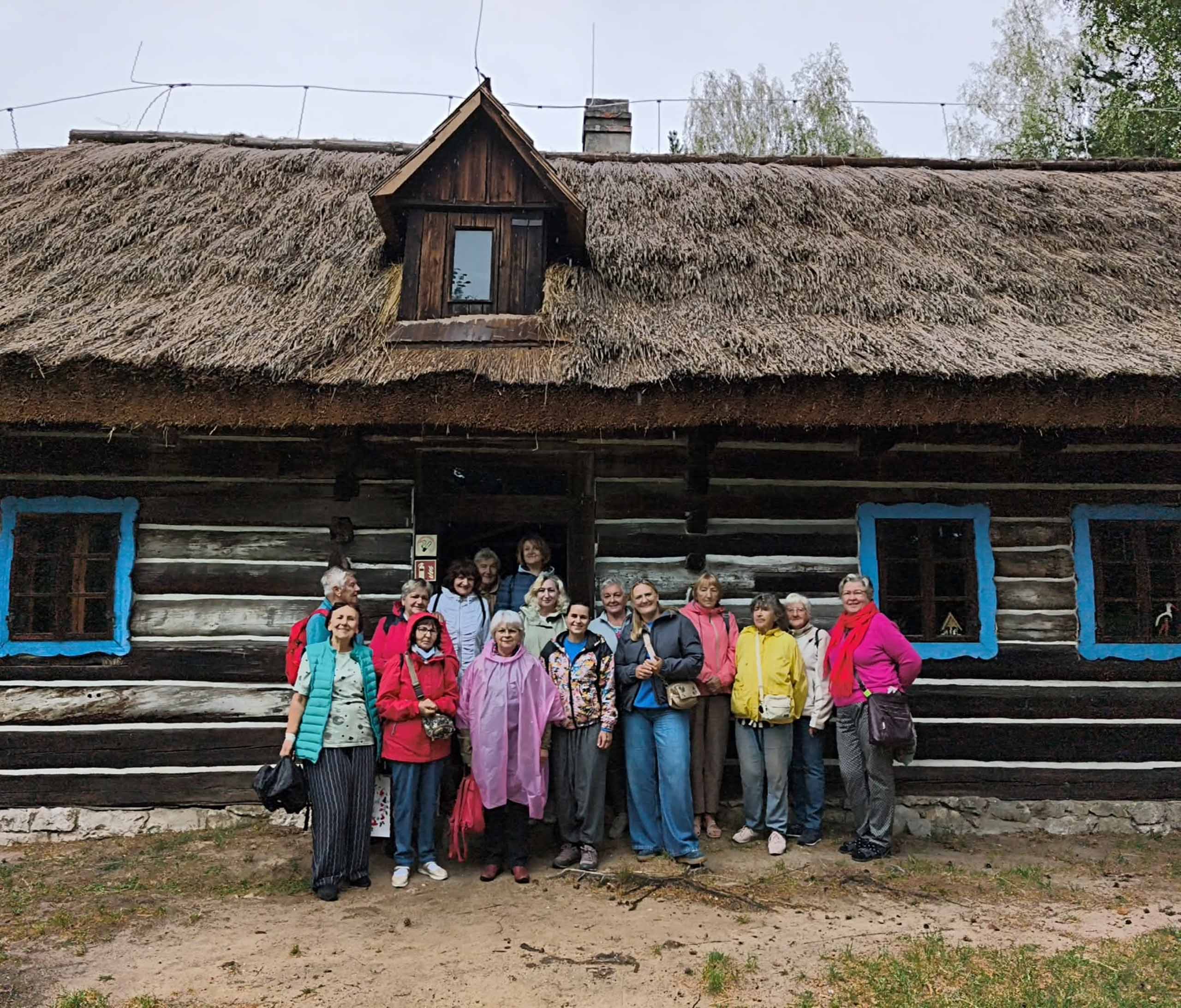 Wycieczka dzieci i seniorów do Wygiełzowa